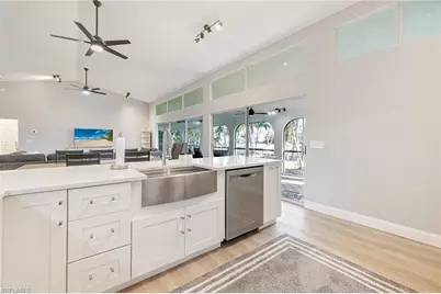 2015 SE 13th St, Cape Coral, FL 33990 - Photo 29