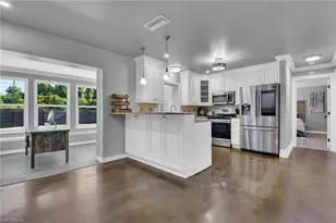2413 Dover Ave, Fort Myers, FL 33907 - Photo 5