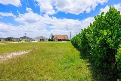4106 NW 20th Ter, Cape Coral, FL 33933 - Photo 9