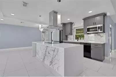 1422 SW 1st Ave, Cape Coral, FL 33991 - Photo 15