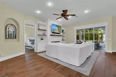 11620 Spoonbill Ln, Fort Myers, FL 33913 - Photo 9