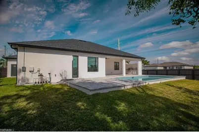 2000 SW 31st Ter, Cape Coral, FL 33914 - Photo 17