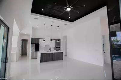 2000 SW 31st Ter, Cape Coral, FL 33914 - Photo 5