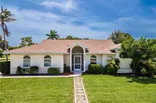 3606 Country Club Blvd, Cape Coral, FL 33904 - Photo 1