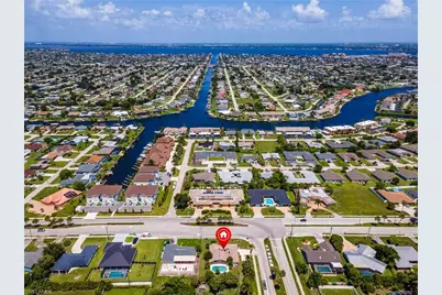 3606 Country Club Blvd, Cape Coral, FL 33904 - Photo 27