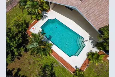 3606 Country Club Blvd, Cape Coral, FL 33904 - Photo 13