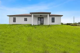 744 Oakridge Ave S, Lehigh Acres, FL 33974 - Photo 45