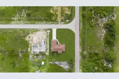 744 Oakridge Ave S, Lehigh Acres, FL 33974 - Photo 13