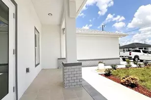 2321 NE 39th St, Cape Coral, FL 33909 - Photo 3