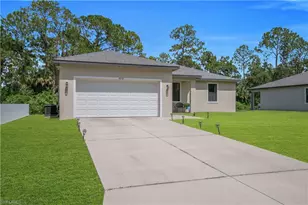 8031 Sandy Cir, Labelle, FL 33935 - Photo 5
