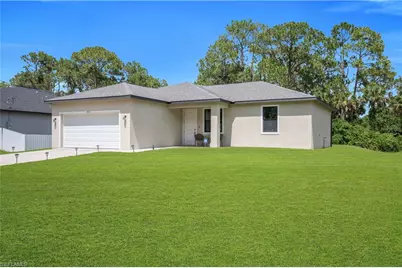 8031 Sandy Cir, Labelle, FL 33935 - Photo 7