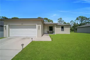 8031 Sandy Cir, Labelle, FL 33935 - Photo 1