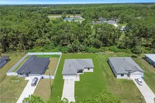 8031 Sandy Cir, Labelle, FL 33935 - Photo 45