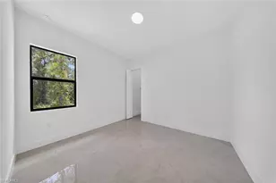 463 Zimmerman Ave S, Lehigh Acres, FL 33974 - Photo 25