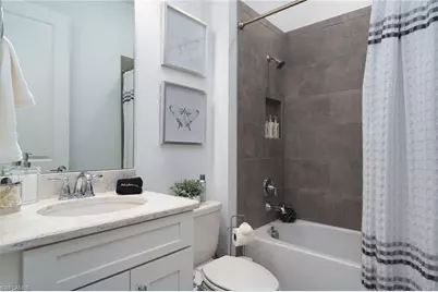 8892 Scarlotti Pl, Naples, FL 34119 - Photo 23
