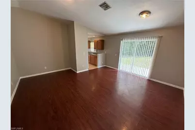 4425 29th St SW, Lehigh Acres, FL 33973 - Photo 9