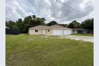 4425 29th St SW, Lehigh Acres, FL 33973 - Photo 1