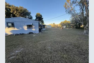 1129 Cherokee Ave, Lehigh Acres, FL 33936 - Photo 15