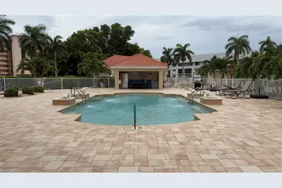 4235 SE 20th Pl #C201, Cape Coral, FL 33904 - Photo 11