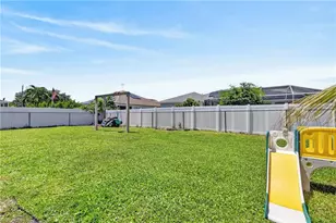 415 SE 15th Terrace, Cape Coral, FL 33990 - Photo 31