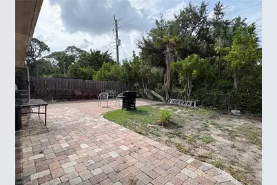 1891 Winkler Ave, Fort Myers, FL 33901 - Photo 15
