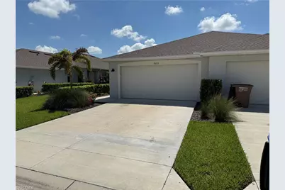 9093 Leatherwood Loop, Lehigh Acres, FL 33936 - Photo 43