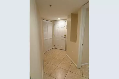 4121 Residence Dr #305, Fort Myers, FL 33901 - Photo 7
