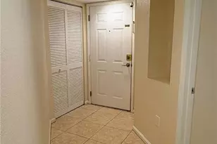 4121 Residence Drive, Fort Myers, FL 33901 - Photo 7