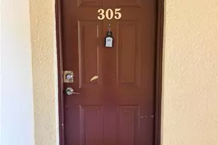 4121 Residence Drive, Fort Myers, FL 33901 - Photo 15