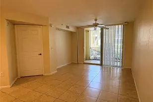4121 Residence Drive, Fort Myers, FL 33901 - Photo 3