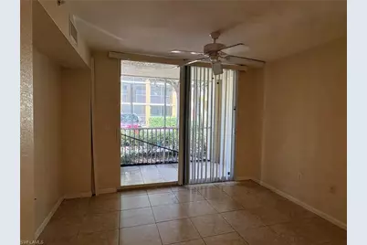 4121 Residence Dr #305, Fort Myers, FL 33901 - Photo 13