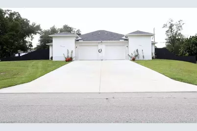 6069 Laurelwood Dr, Fort Myers, FL 33905 - Photo 1