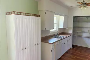8168 Albatross Rd, Fort Myers, FL 33967 - Photo 9