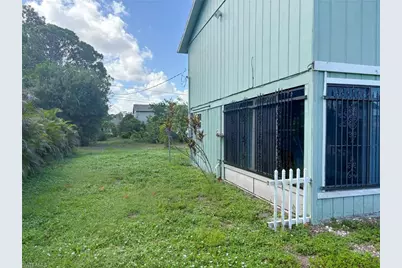 8168 Albatross Rd, Fort Myers, FL 33967 - Photo 5