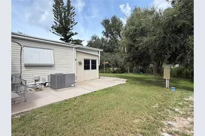 250 Santa Fe Trl, North Fort Myers, FL 33917 - Photo 19
