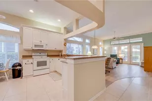 12774 Devonshire Lakes Cir, Fort Myers, FL 33913 - Photo 5