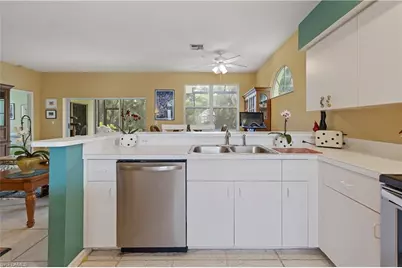 25060 Bay Cedar Dr, Bonita Springs, FL 34134 - Photo 17