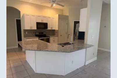 614 SW 57th St, Cape Coral, FL 33914 - Photo 3