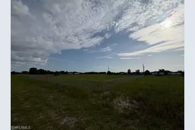 1719 Wells Ave, Lehigh Acres, FL 33972 - Photo 5