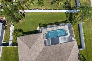627 SE 16th St, Cape Coral, FL 33990 - Photo 35