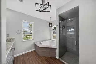 627 SE 16th St, Cape Coral, FL 33990 - Photo 21