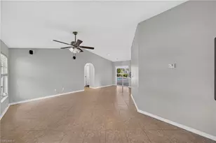 627 SE 16th St, Cape Coral, FL 33990 - Photo 5