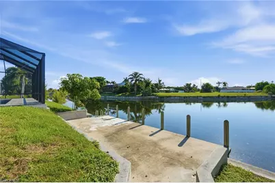 2305 SW 15th Pl, Cape Coral, FL 33991 - Photo 49