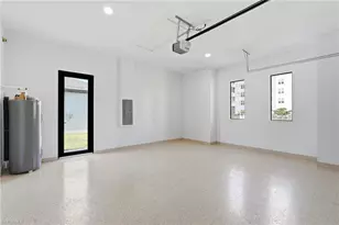 2305 SW 15th Pl, Cape Coral, FL 33991 - Photo 41