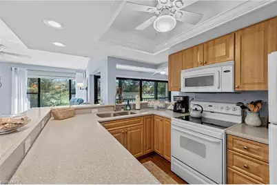5890 Trailwinds Dr #522, Fort Myers, FL 33907 - Photo 17