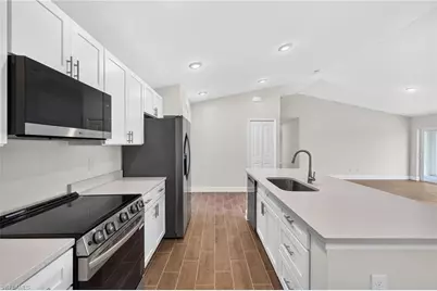 1131 NW 14th Ter, Cape Coral, FL 33993 - Photo 19