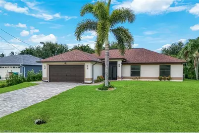 1900 SW 10th Ter, Cape Coral, FL 33991 - Photo 3