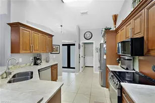 1900 SW 10th Terrace, Cape Coral, FL 33991 - Photo 7