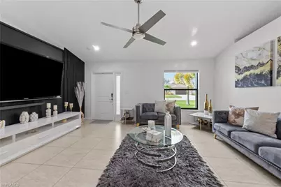 623 SE 3rd St, Cape Coral, FL 33990 - Photo 7
