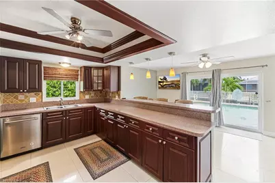 1409 SW 43rd Ter, Cape Coral, FL 33914 - Photo 5